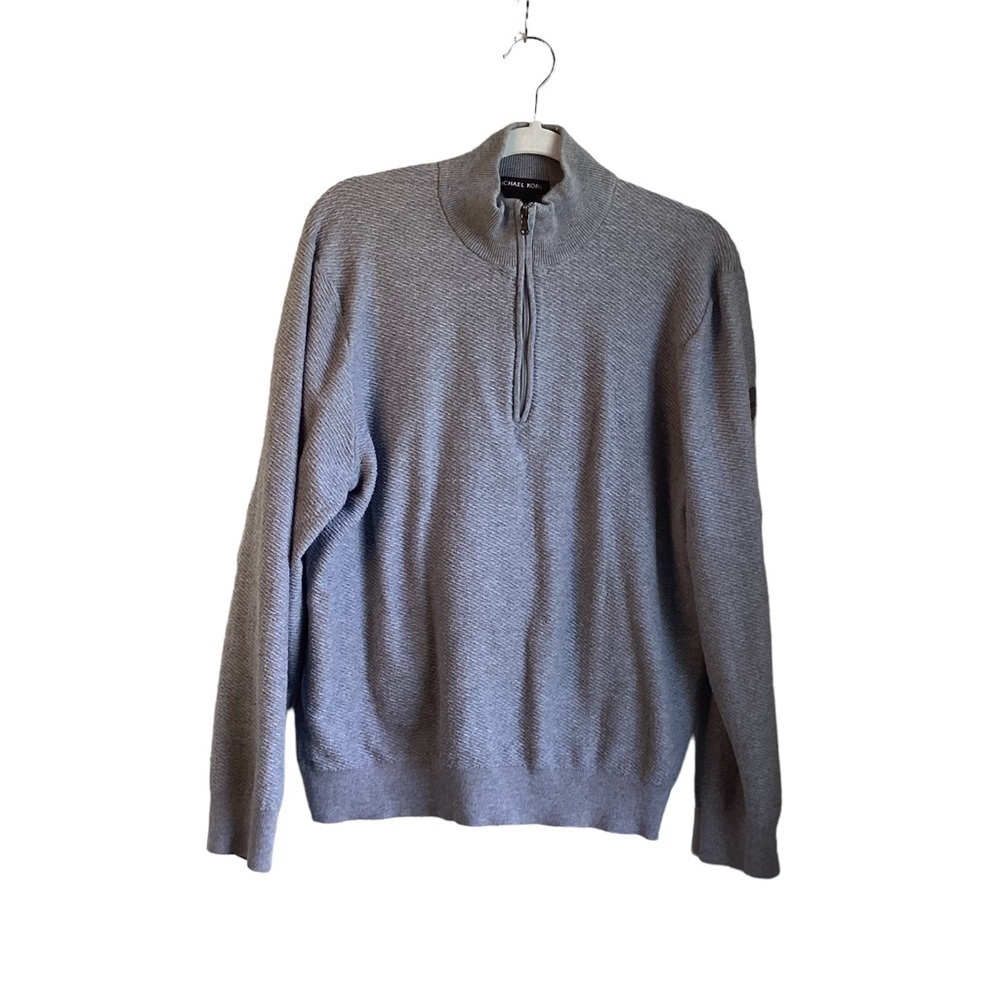 Michael Kors Men’s Gray 1/4 Zip Long Sleeve Pullover Sweater.  Size XL.